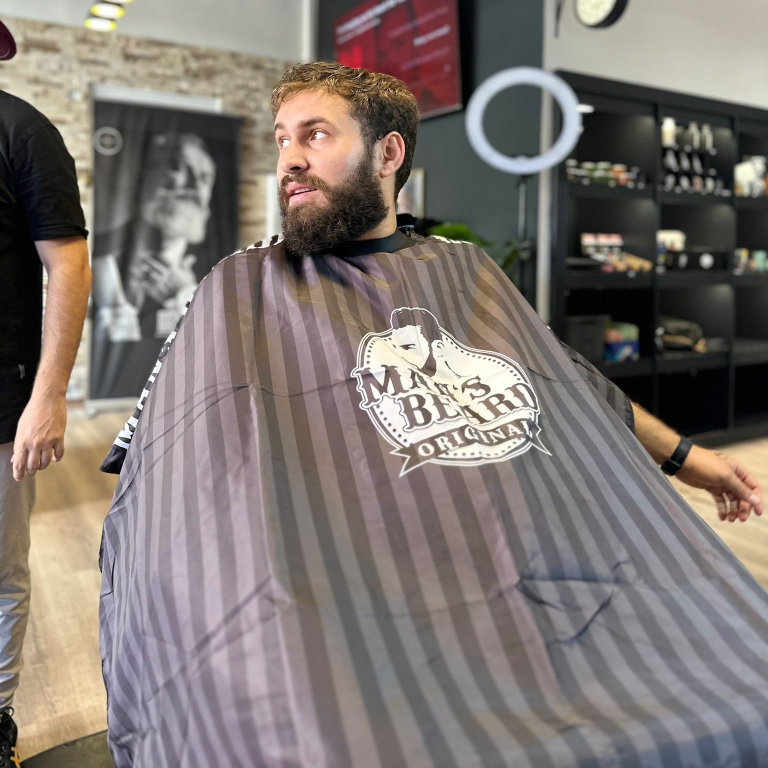 Sili black cape 1