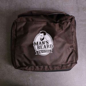 Photo couverture Trousse de voyage en tissu