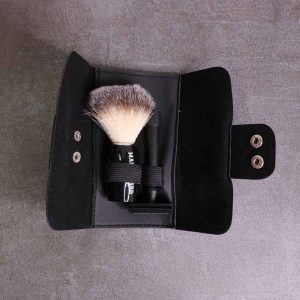 Kit wallet noir : rasoir de sécurité + blaireau